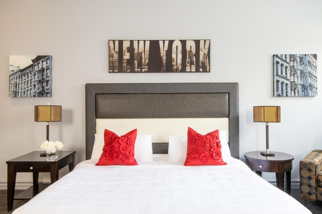 Chatham-Kent Retro Suites Hotel מראה חיצוני תמונה