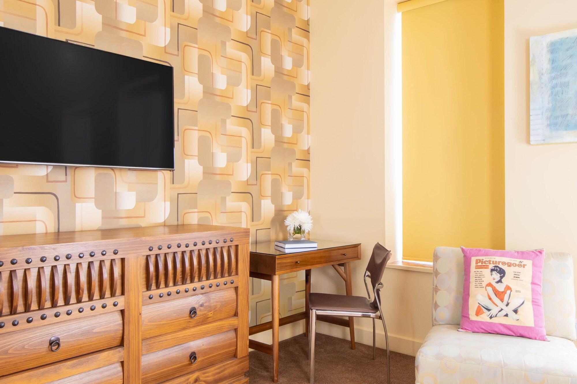 Chatham-Kent Retro Suites Hotel מראה חיצוני תמונה